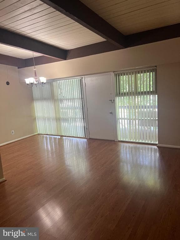 Foto del edificio - 4211 Americana Dr