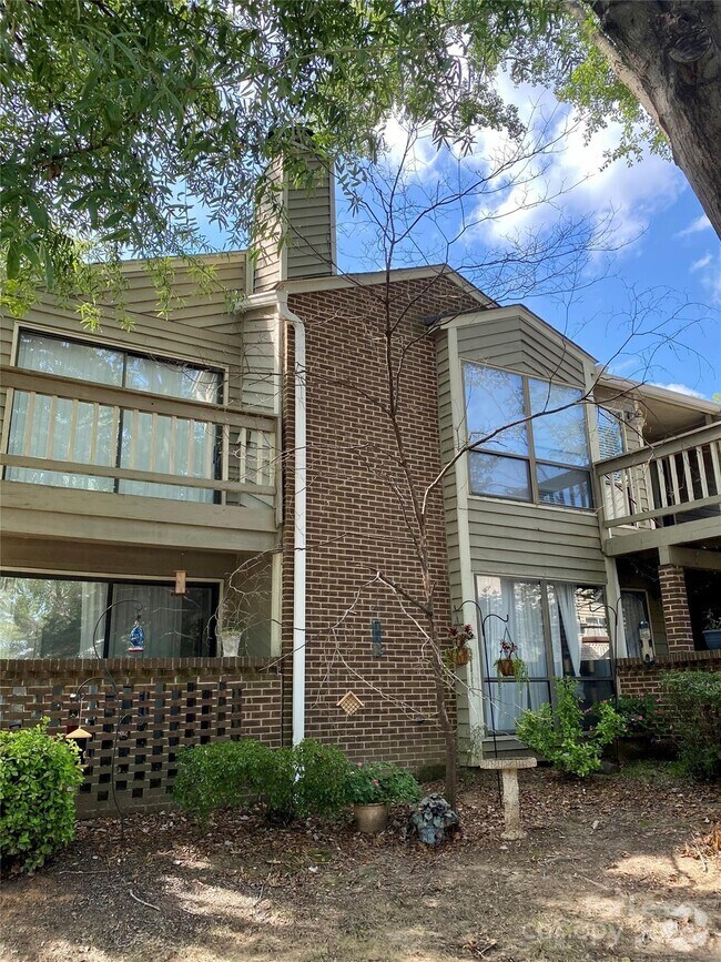 Apartments for rent near Sharon Road West Charlotte NC