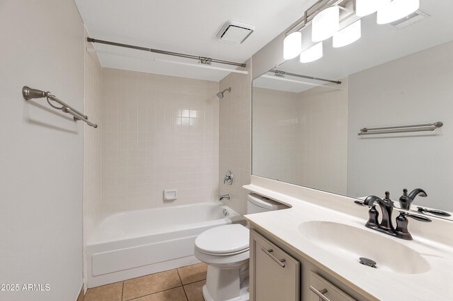 Foto del edificio - 7950 E Starlight Way