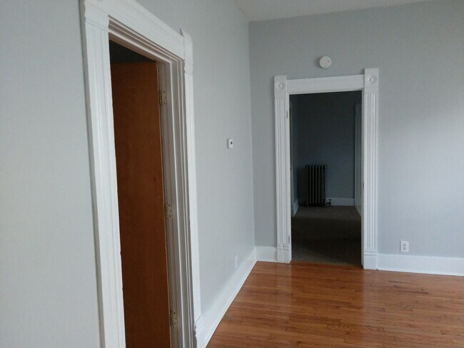 Foto del edificio - 1111 W North St