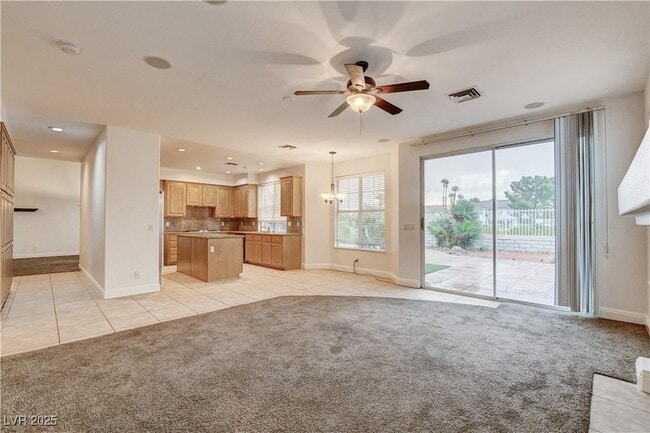 Building Photo - 136 Ultra Dr