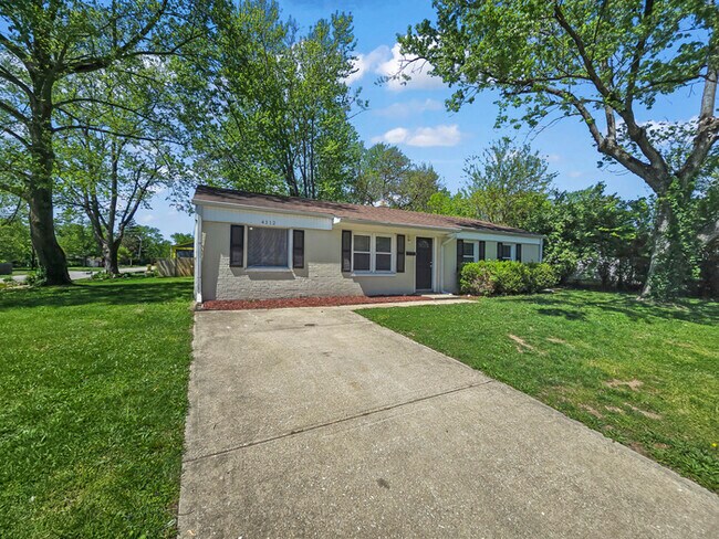 Building Photo - 4312 N Pasadena St
