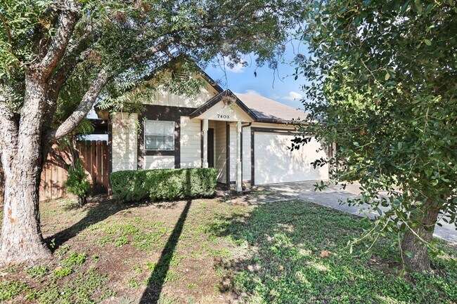 Building Photo - 3 Bedroom 2 1/2 bath in the Northwest Crossing Subdivision