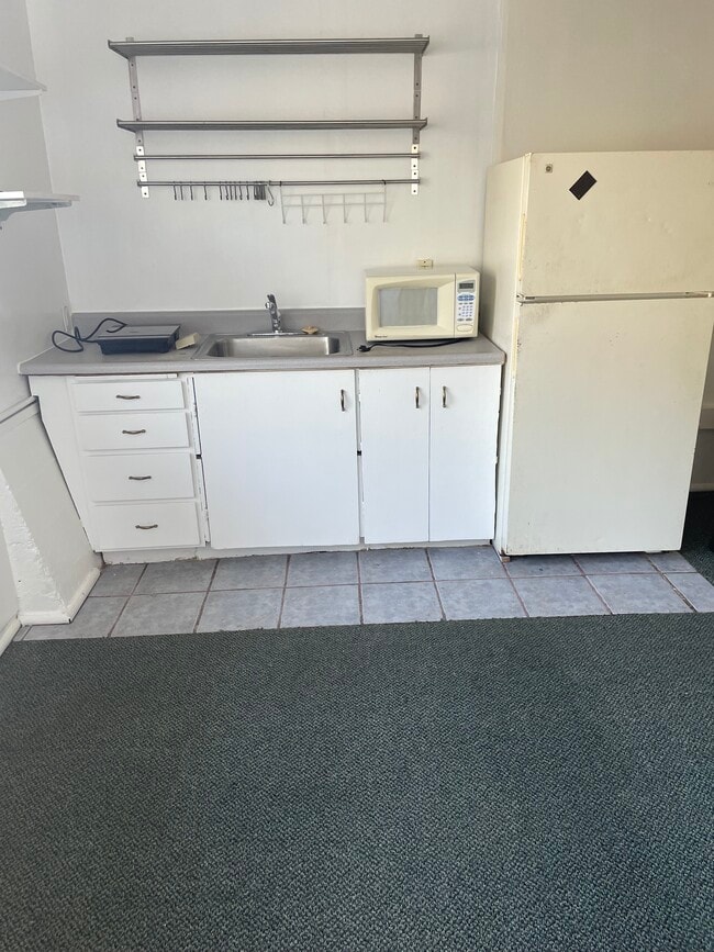 Building Photo - 9 Homestead Blvd