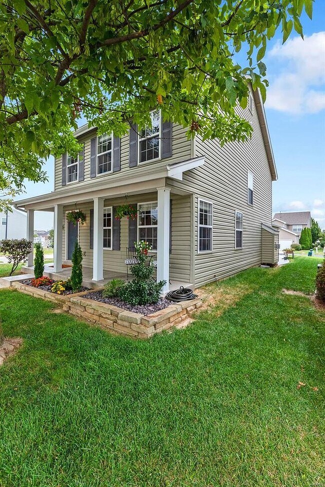 Building Photo - 98 Shire Dr