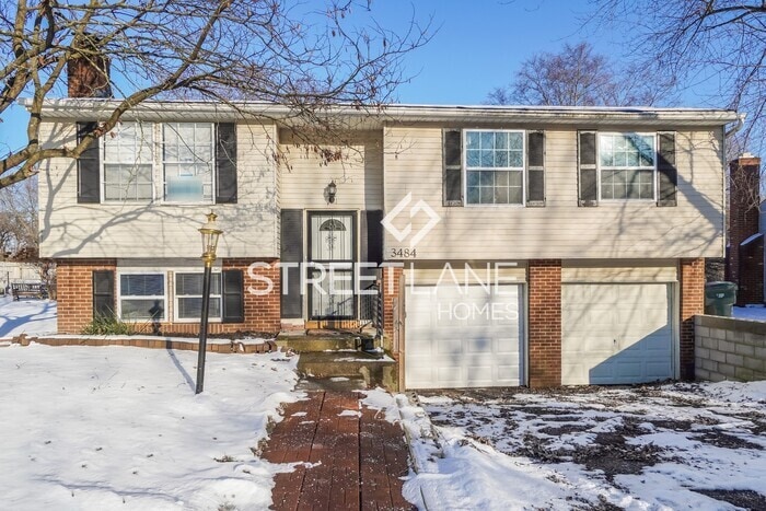 Primary Photo - 3 Bedroom in Columbus!