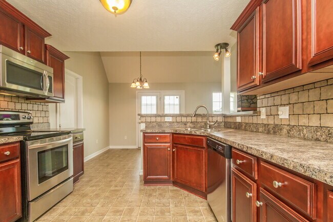 Foto del edificio - 5054 Betsy Ann Ave