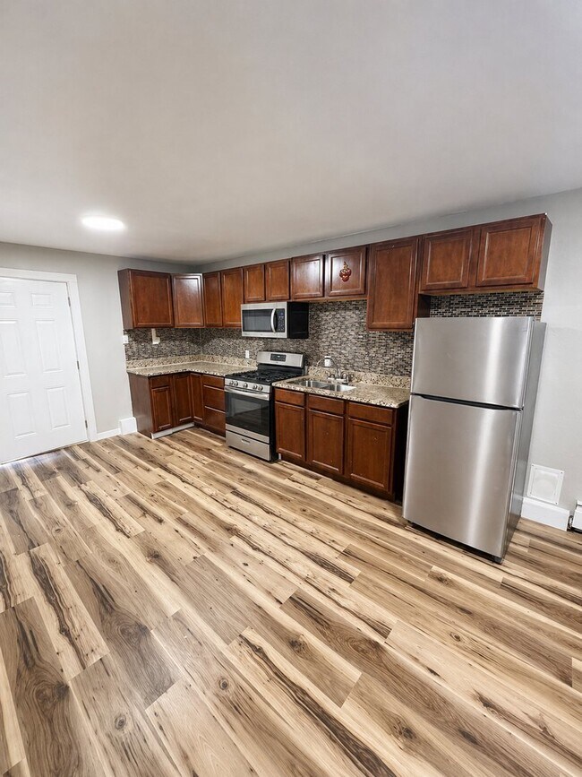 Foto del edificio - 3341 E Fountain Blvd