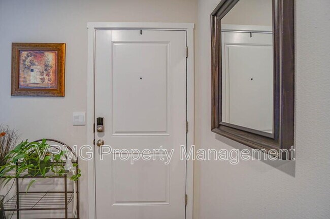 Foto del edificio - 10932 NE 127th Ave
