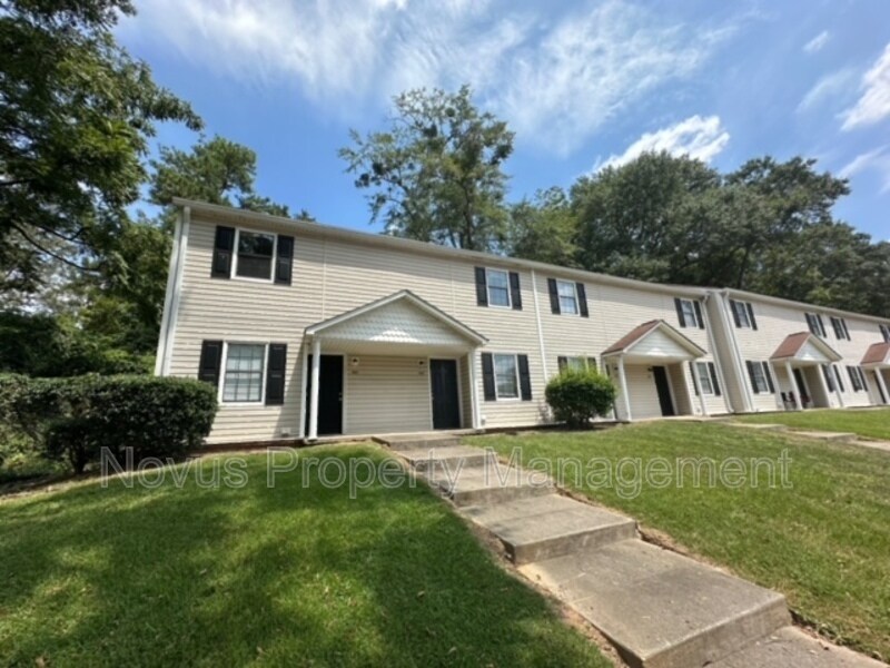 Foto principal - 747 South St