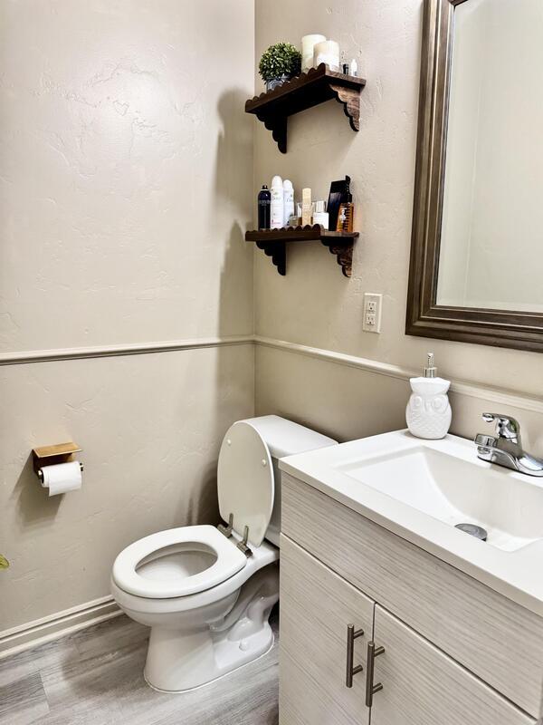 Building Photo - 863 Cambridge Dr