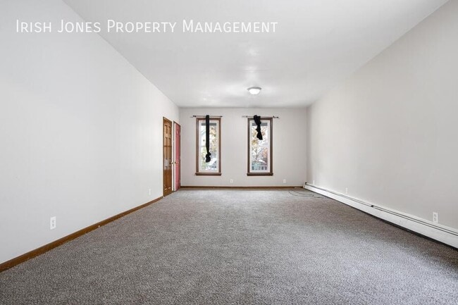 Foto del edificio - 138 Weimar St