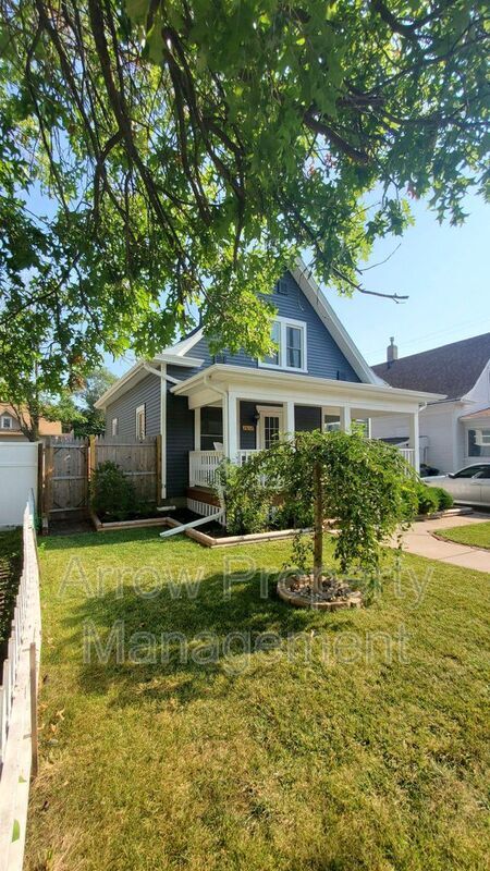 Foto principal - 2612 Y St