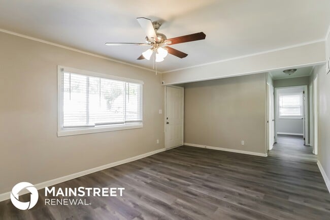 Foto del edificio - 2307 NE 59th St