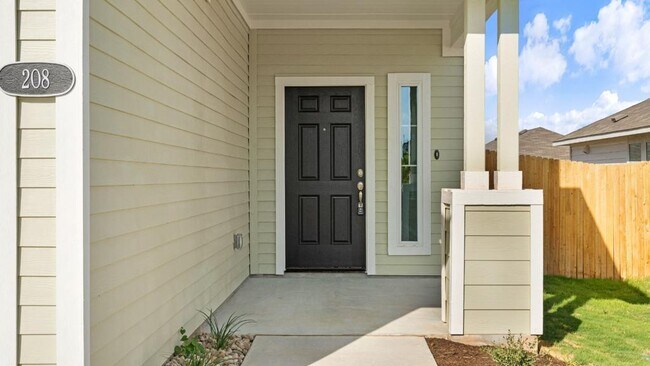 Building Photo - 208 Stein Rd