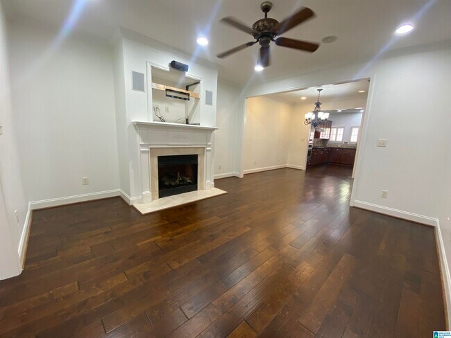 Foto del edificio - 3833 Kinross Pl
