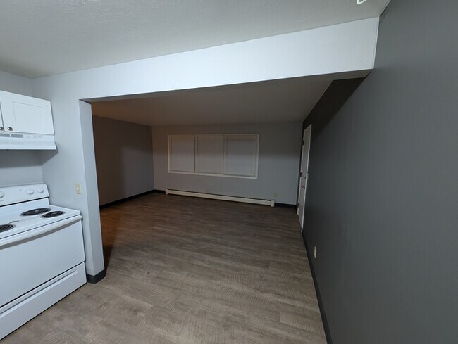 Foto del edificio - 1303 Morris Ave