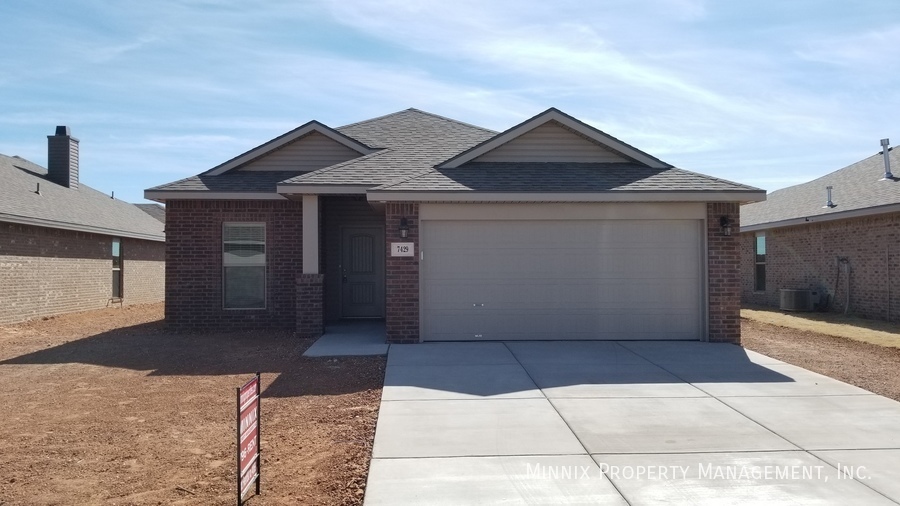 Foto principal - 7429 104th St