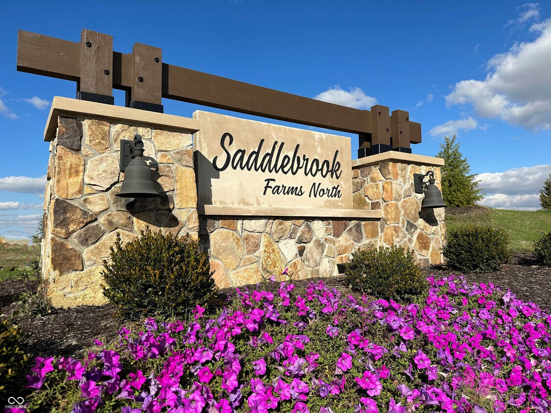Foto del edificio - 870 Saddlebrook Farms Blvd