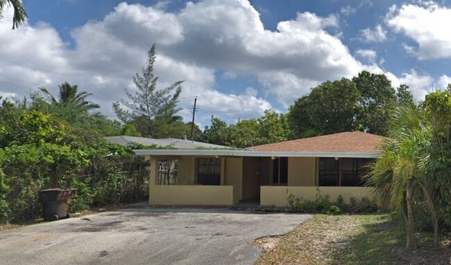 Photo - 1640 NW 9th Ave Apartment