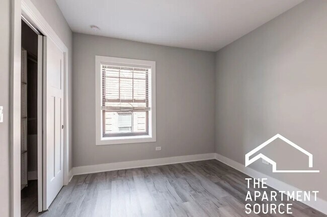 Foto del edificio - 1133 Oak Ave