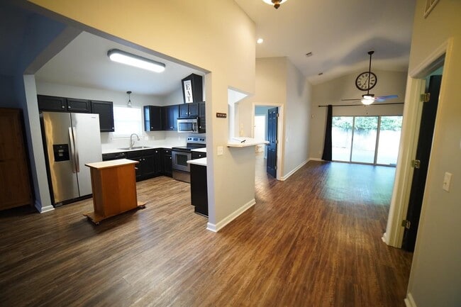 Foto del edificio - 1519 China Grove Trail