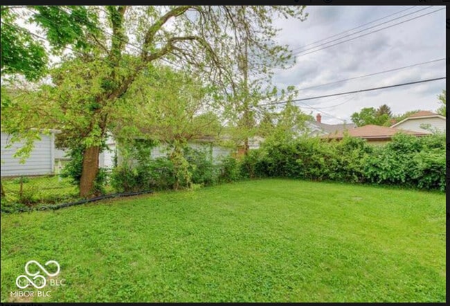 Building Photo - 428 W 43rd St