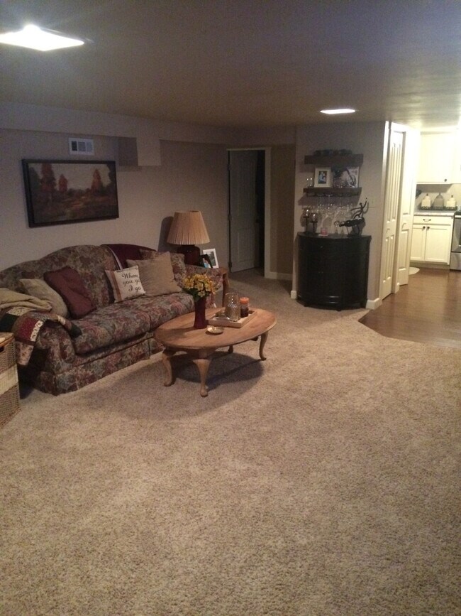 Foto del edificio - 3028 Boulder Ave Lower