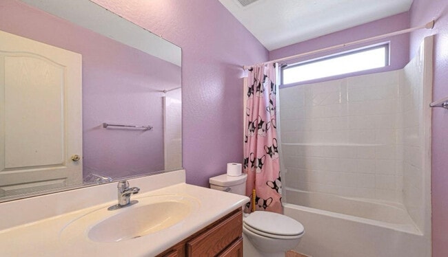 Building Photo - 23865 W Huntington Dr