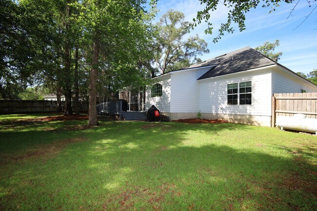 Building Photo - 3722 Knights Mill Drive
