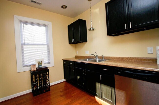 Foto del edificio - Lysle