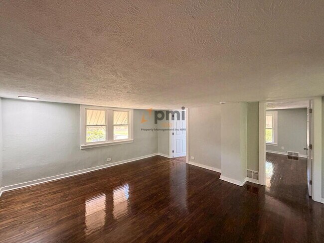 Foto del edificio - 422 Hoyt St