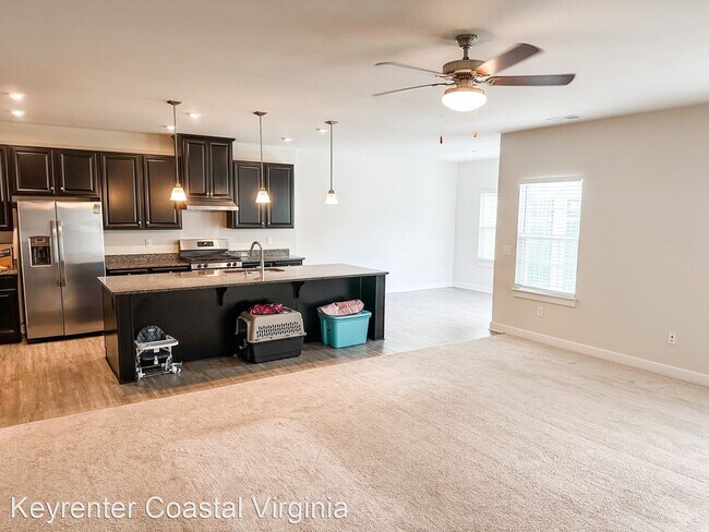 Building Photo - 5 br, 2.5 bath House - 122 Asbury Way