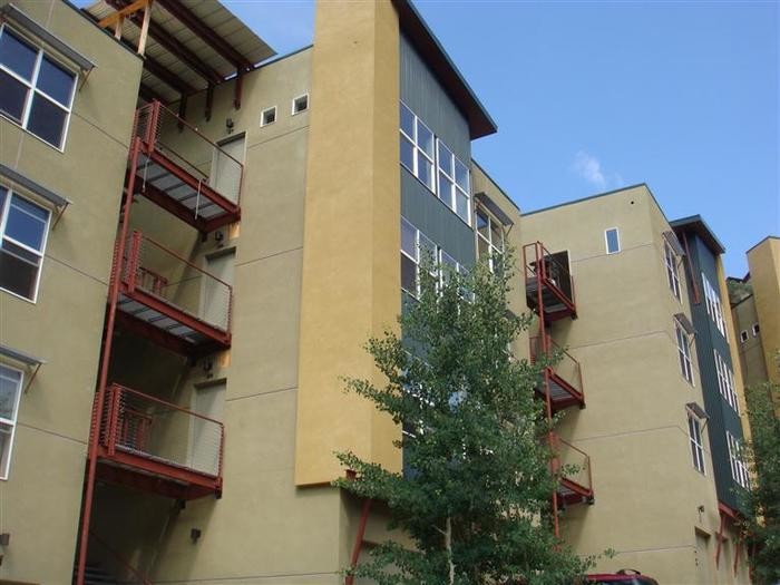 Primary Photo - LOFT LIVING at METCALF LOFTS