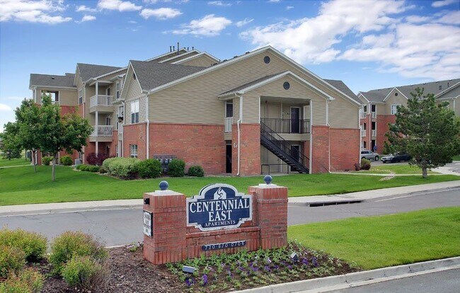 Centennial East Apartments Englewood, CO