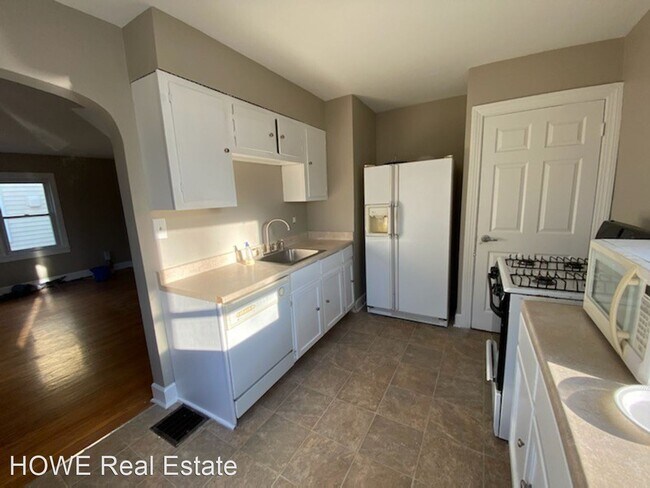 Foto del edificio - 3 br, 1 bath House - 4811 Cliff Ave