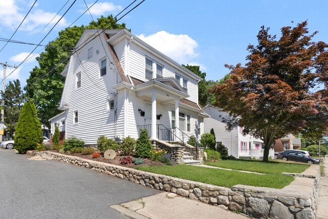 Building Photo - 246 George Waterman Rd