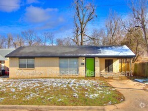 Building Photo - 1608 Magnolia Ave