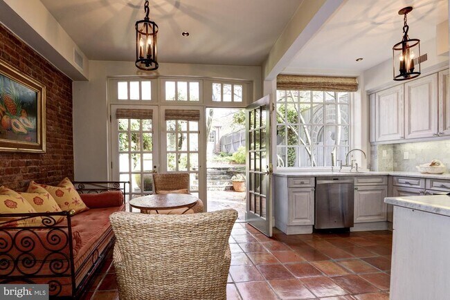 Foto del edificio - 3249 O St NW