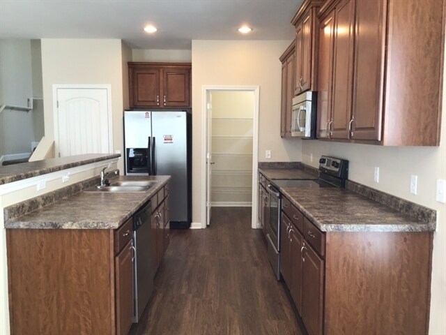 Building Photo - 50 Chey Hill Ln