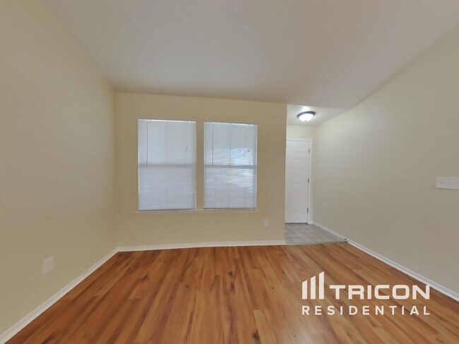 Building Photo - 715 Lotz Way Suisun City CA