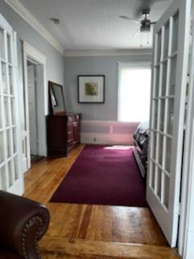 Foto del edificio - One Bedroom Furnished Apartment in Downtow...