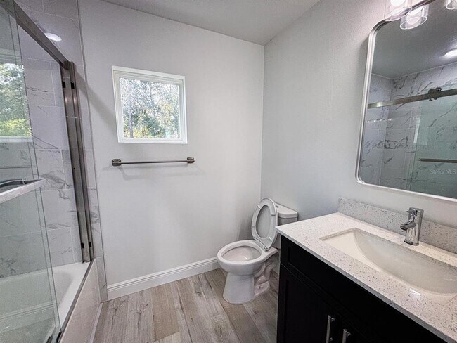 Foto del edificio - 2201 CONWAY Dr