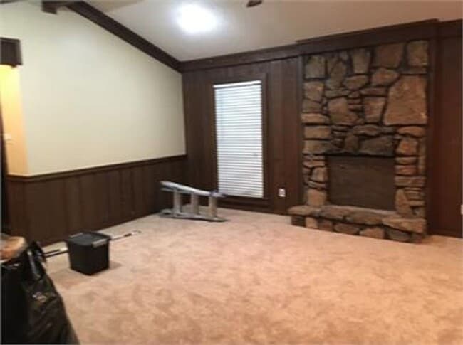 Building Photo - Charming 3-Bedroom Home in Cordova-Comfort...