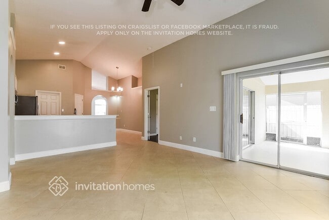 Foto del edificio - 11875 Hatcher Cir