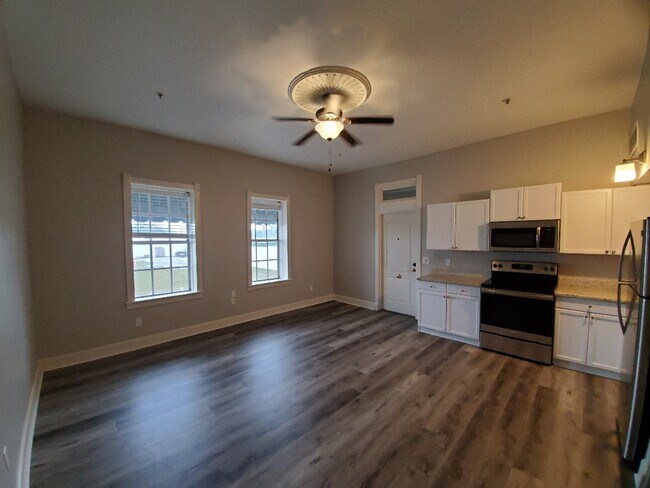 Foto del edificio - 427 10th Ave W