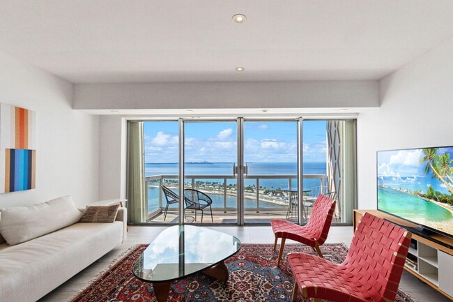 Building Photo - 2451 Brickell Ave