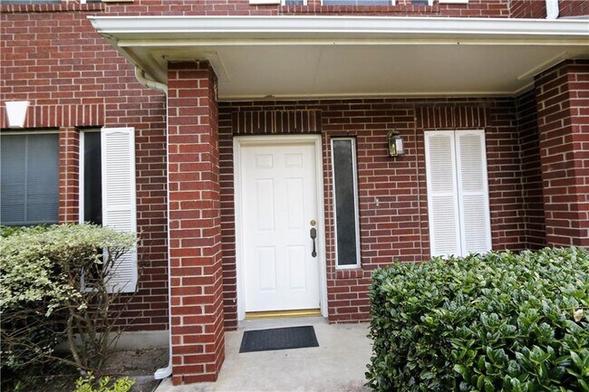 Foto del edificio - 14900 Bescott Dr