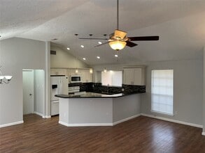 Building Photo - 505 Landing Blvd