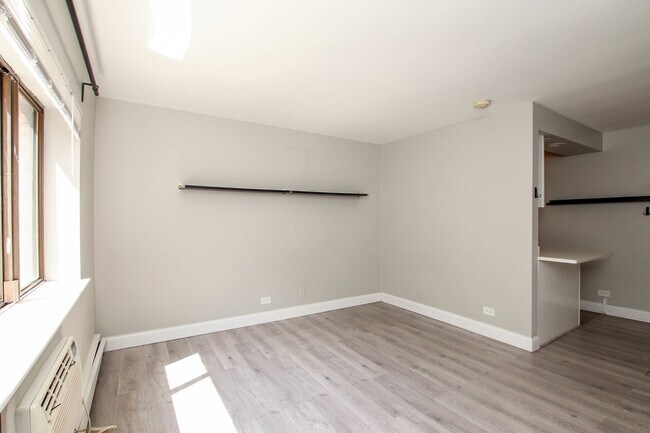 Foto del edificio - 611 W Patterson Ave